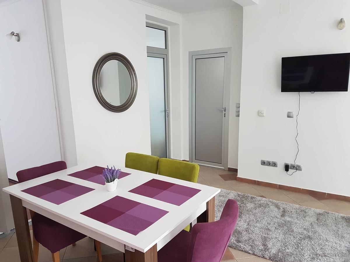 Apartamento Roses Bihać Exterior foto